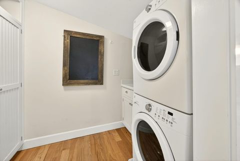 Tiny photo for 3320 N Foothill Road, Medford, OR 97504 (MLS # 220215142)