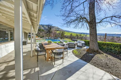 Tiny photo for 3320 N Foothill Road, Medford, OR 97504 (MLS # 220215142)