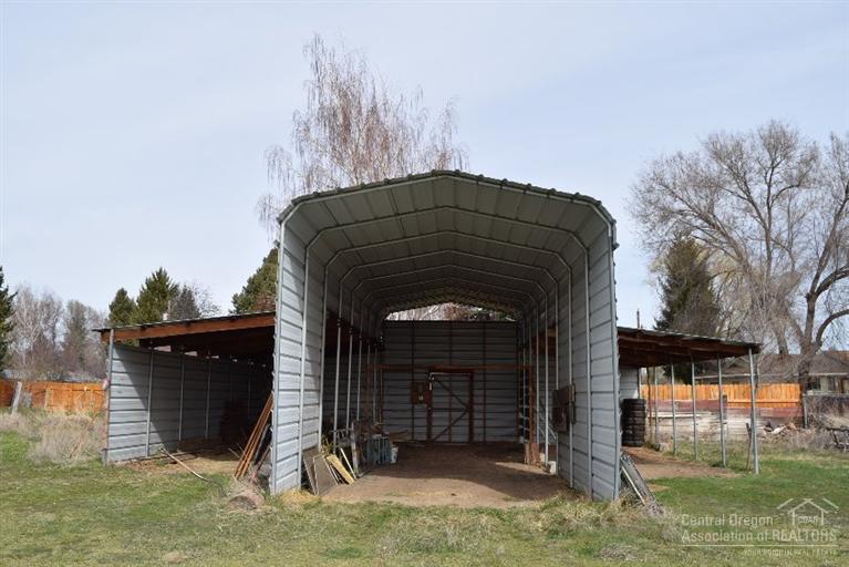 Buckaroo Acres - Residential