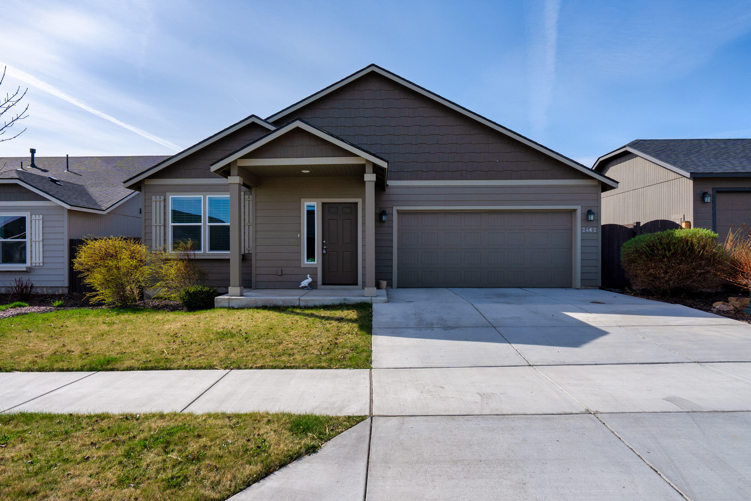 2462 NW Ivy Way