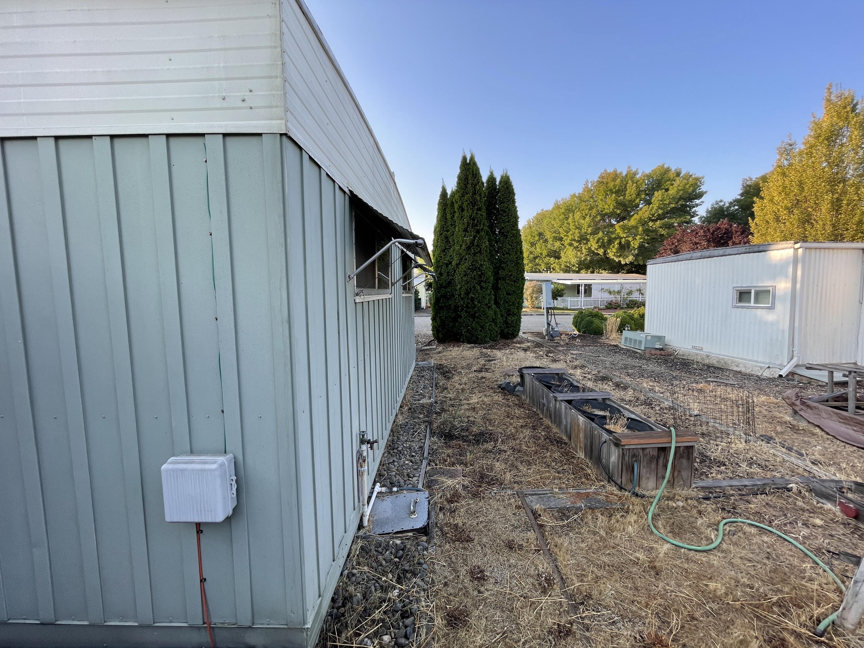 Aspens On The Creek - Residential