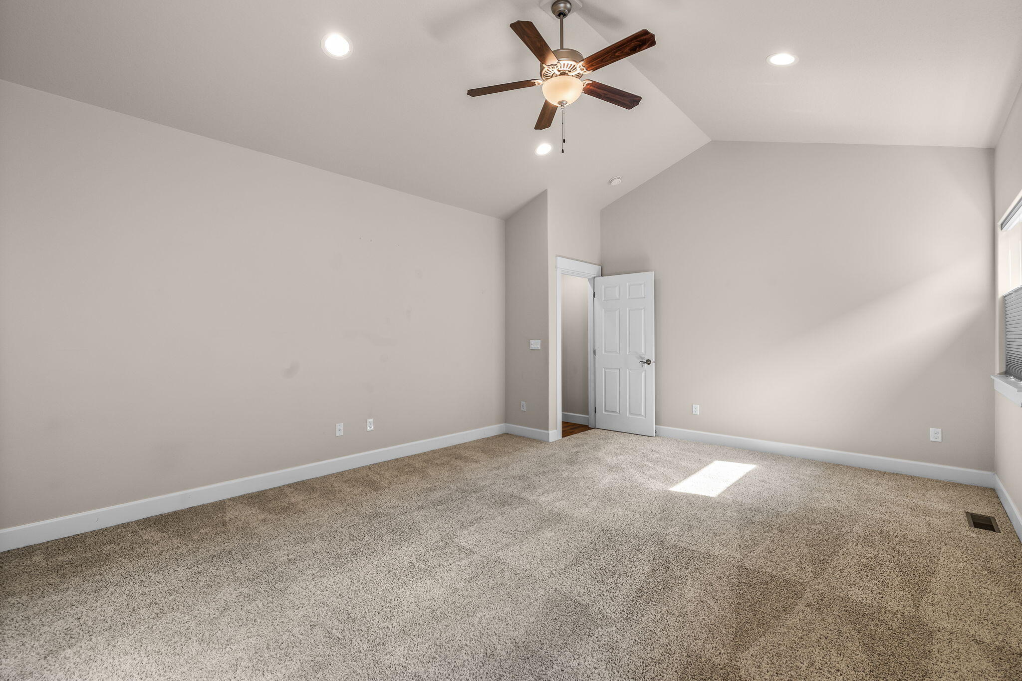 Mirada - Residential