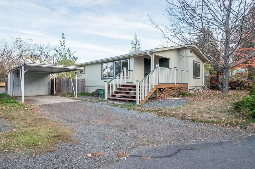 This super clean 2 bedroom, 1 bathroom, 912 sqft. manufactured home has new interior and exterior paint, updated flooring, is an end unit. Great location is close to historic downtown Ashland, I-5 and near Hunter Park. Schedule a showing today!
