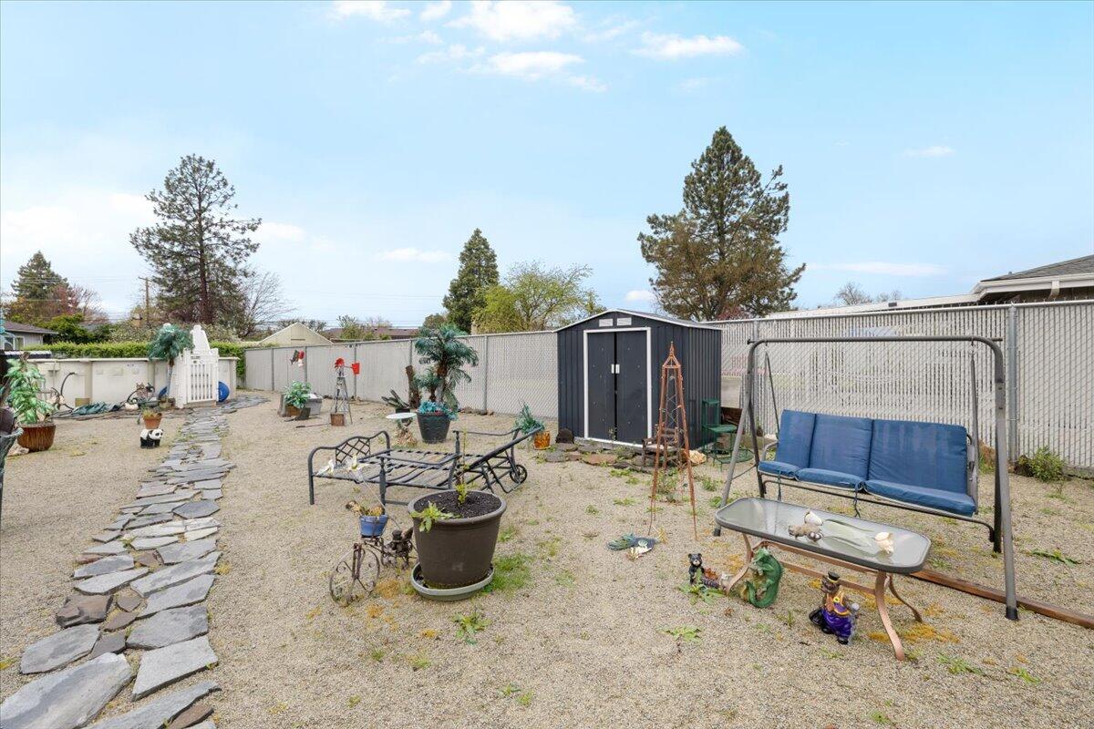 Mazama Village - Residential