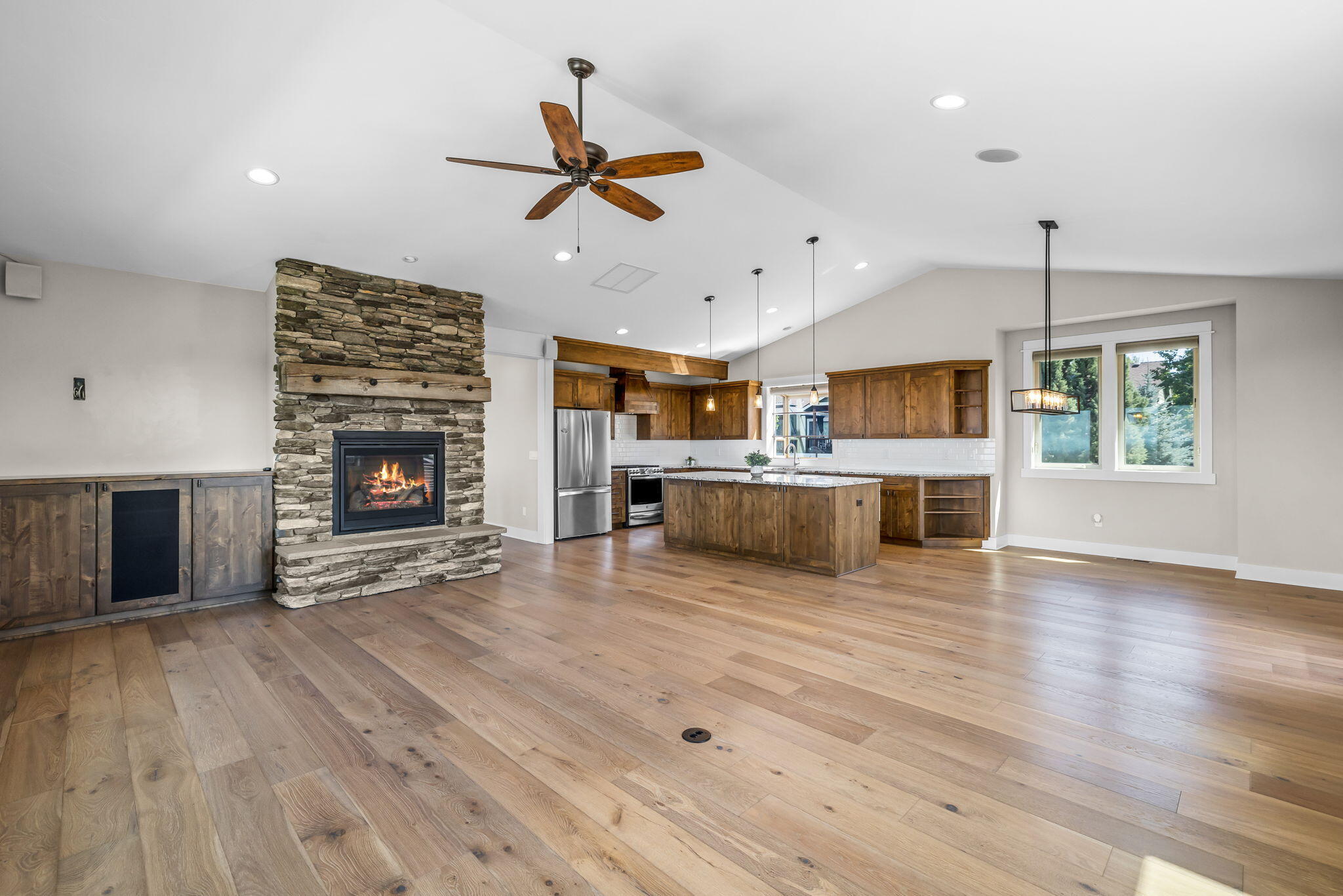 Majestic Ridge - Residential