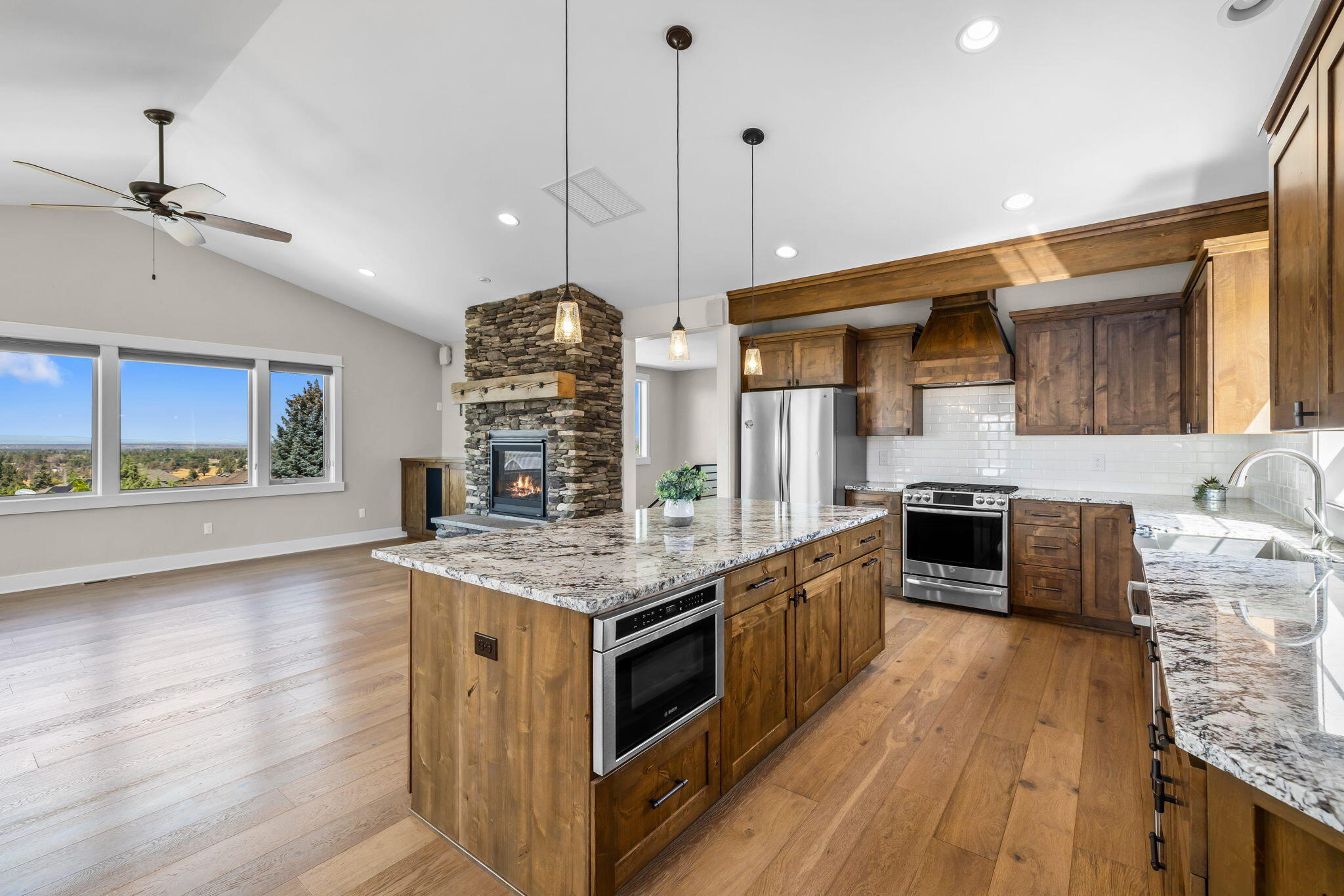 Majestic Ridge - Residential