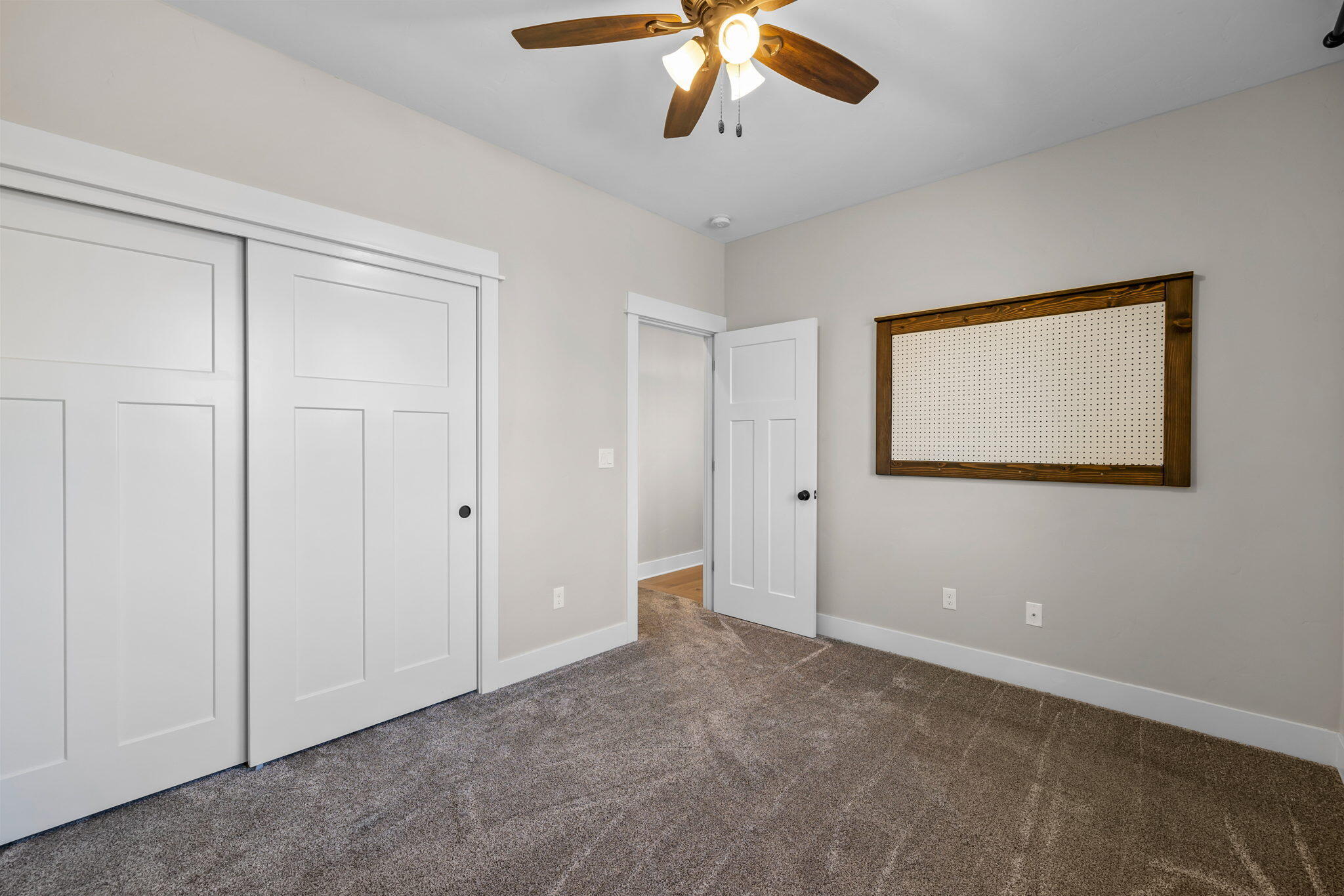 Majestic Ridge - Residential