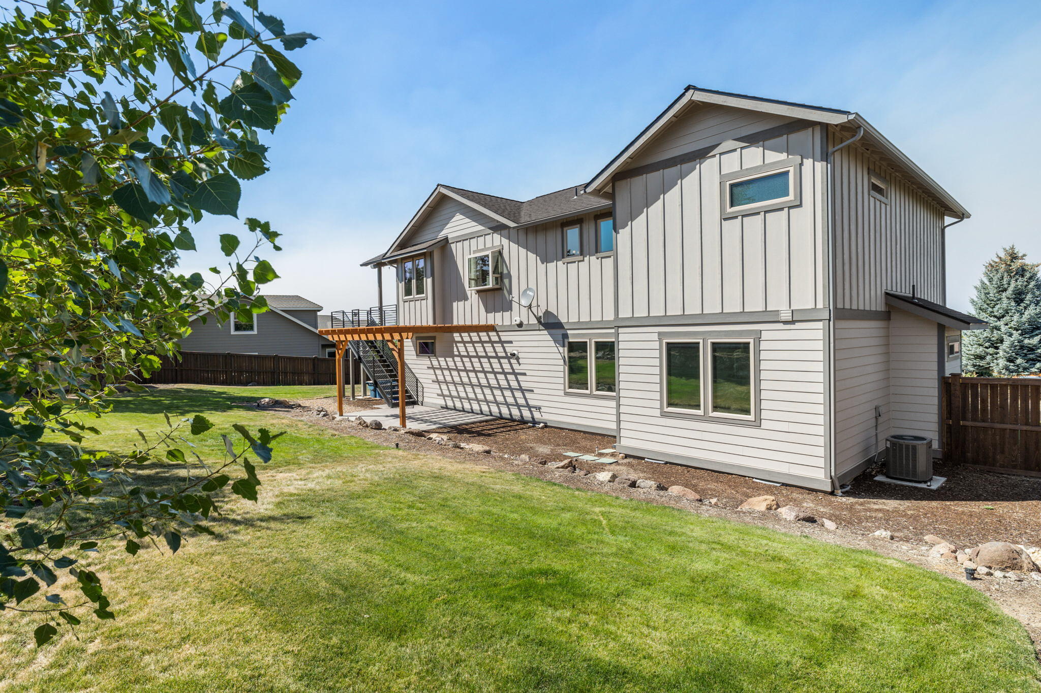 Majestic Ridge - Residential