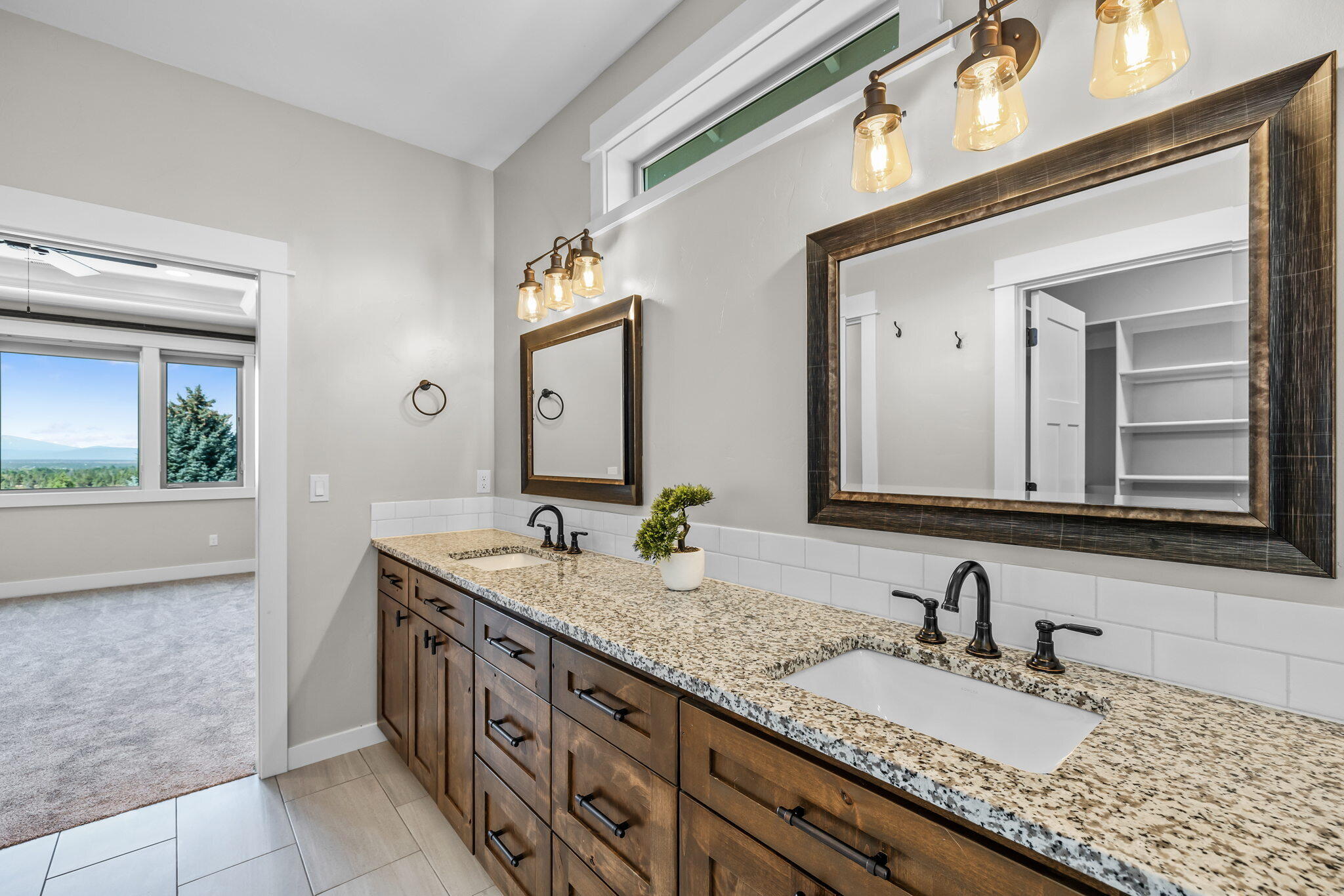 Majestic Ridge - Residential