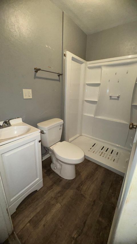 Tiny photo for 3424 Emerald Street, Klamath Falls, OR 97601 (MLS # 220217719)
