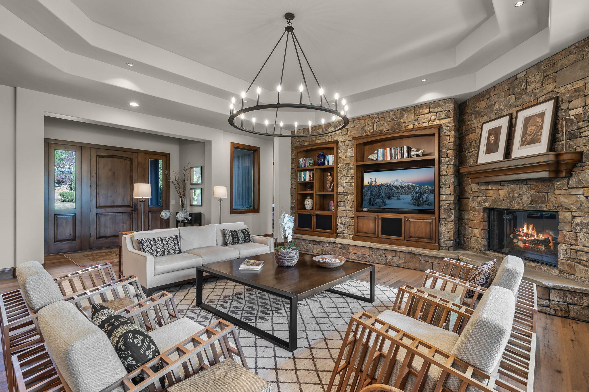 Broken Top - Residential