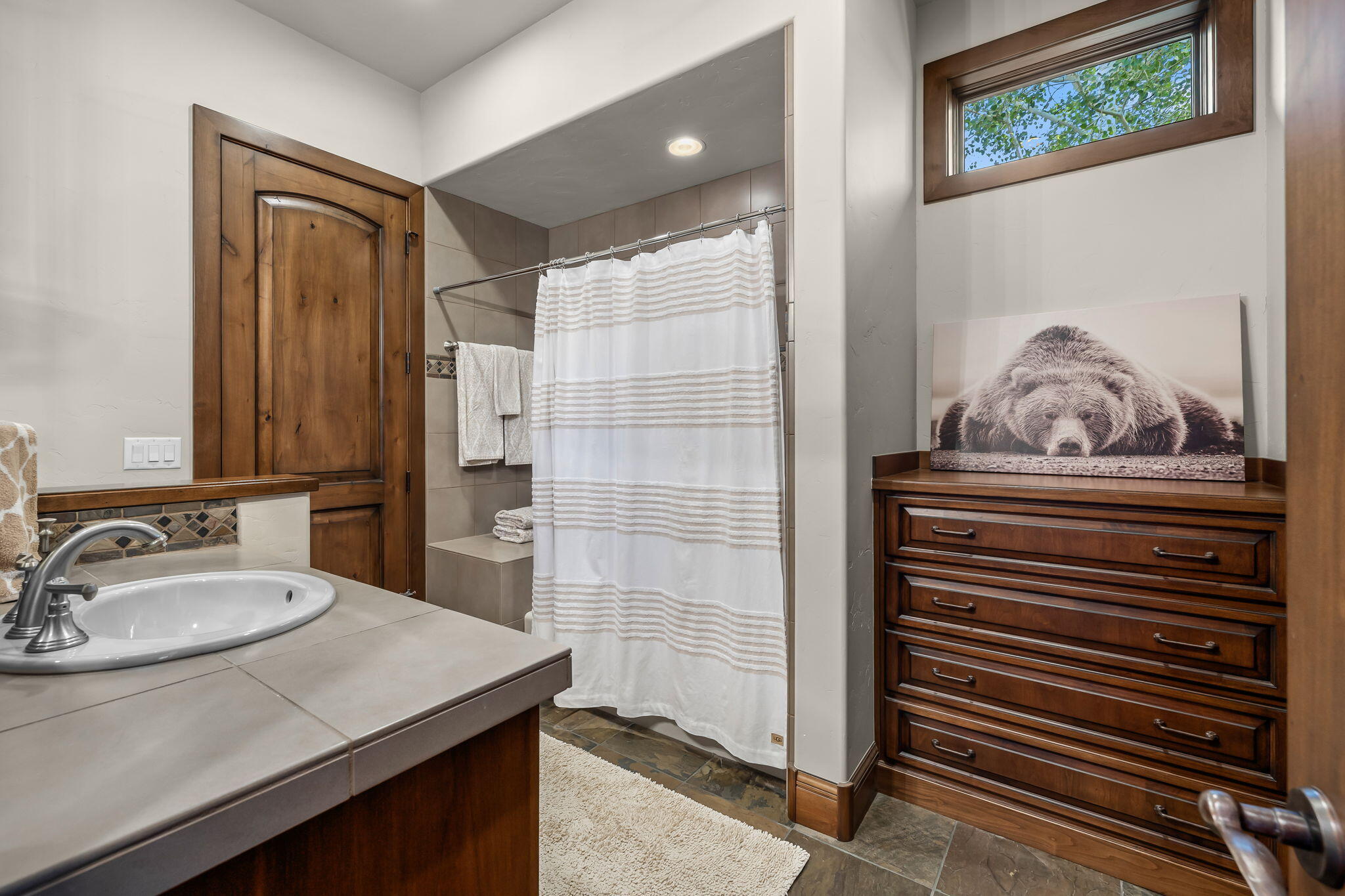 Broken Top - Residential