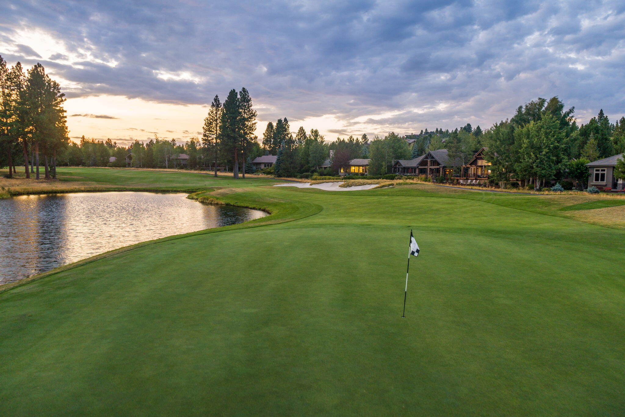 Broken Top - Residential