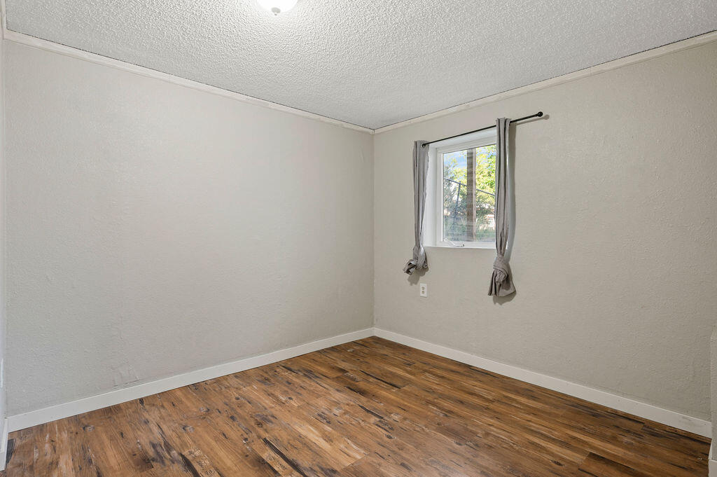 Klamath Falls -First Addition - Residential