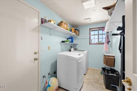 Tiny photo for 2406 Senate Way, Medford, OR 97504 (MLS # 220226786)