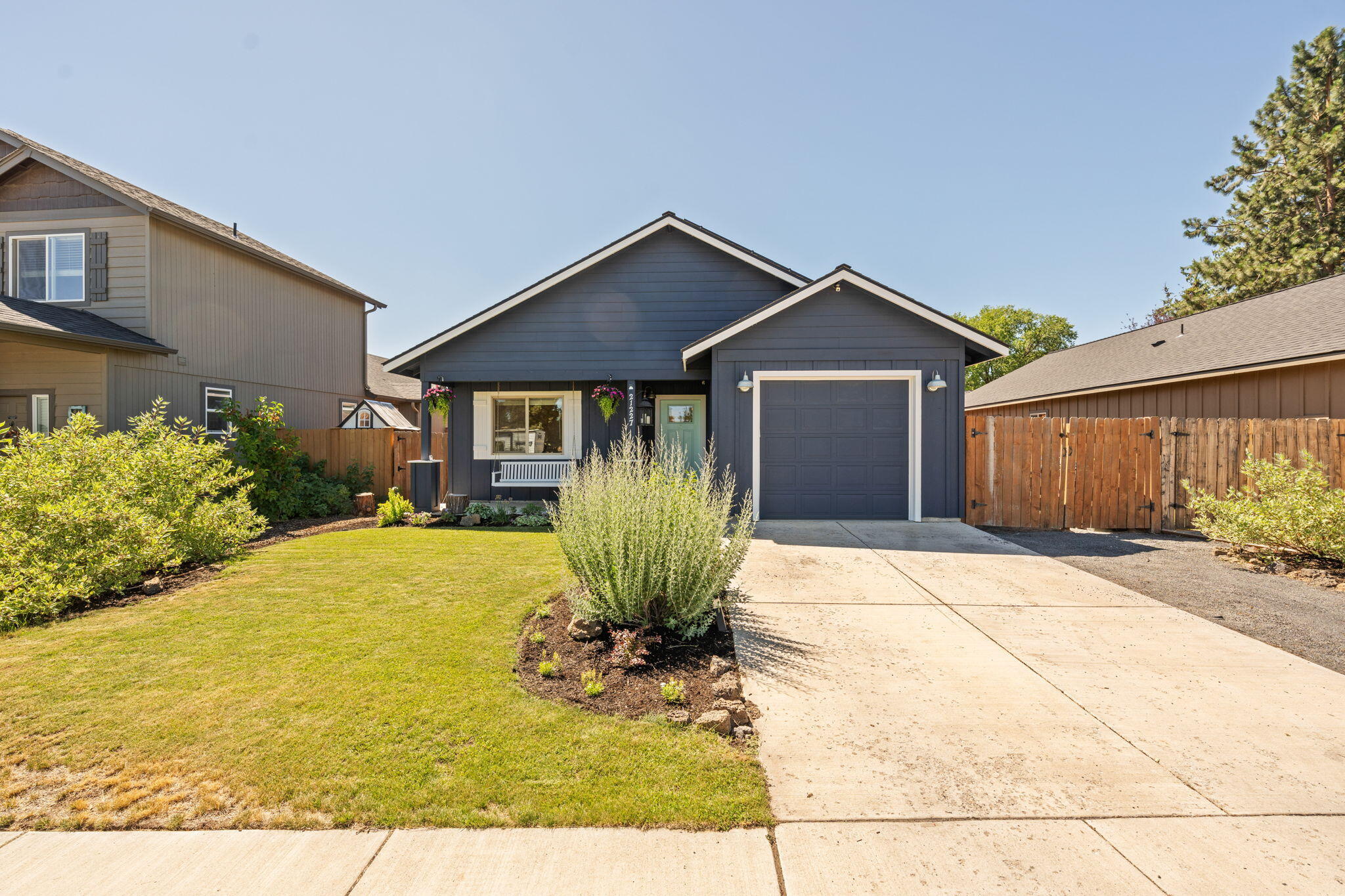 21227 Thornhill Lane