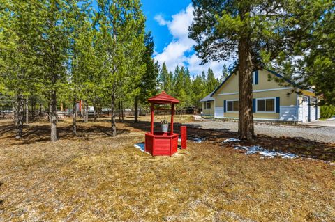 Tiny photo for 145343 Birchwood Road, La Pine, OR 97739 (MLS # 220219541)
