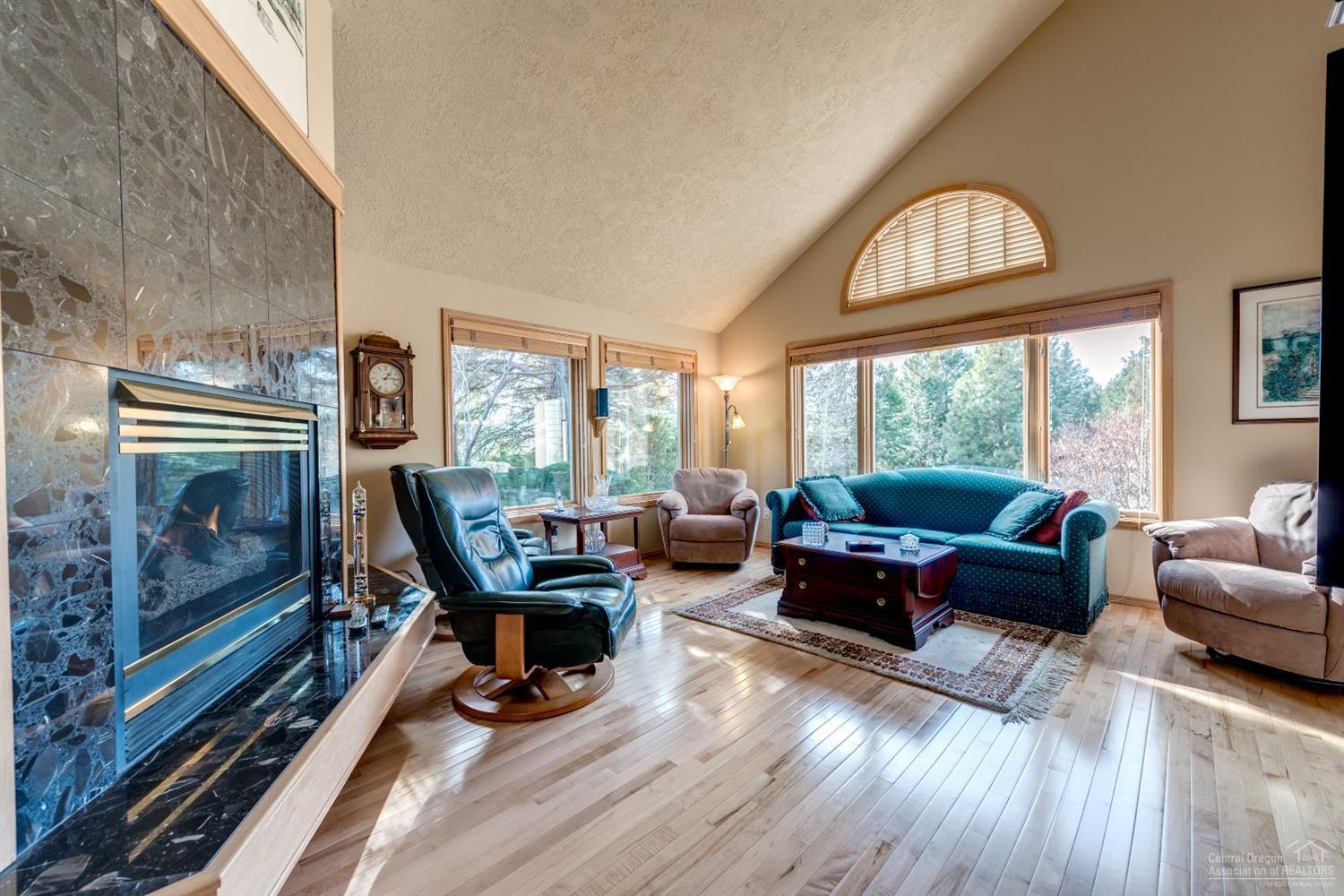 Awbrey Butte - Residential