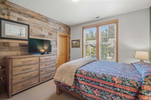Tiny photo for 57129 Evergreen Loop #44, Sunriver, OR 97707 (MLS # 220221557)