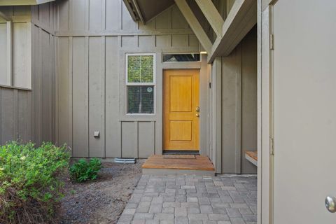 Tiny photo for 57129 Evergreen Loop #44, Sunriver, OR 97707 (MLS # 220221557)