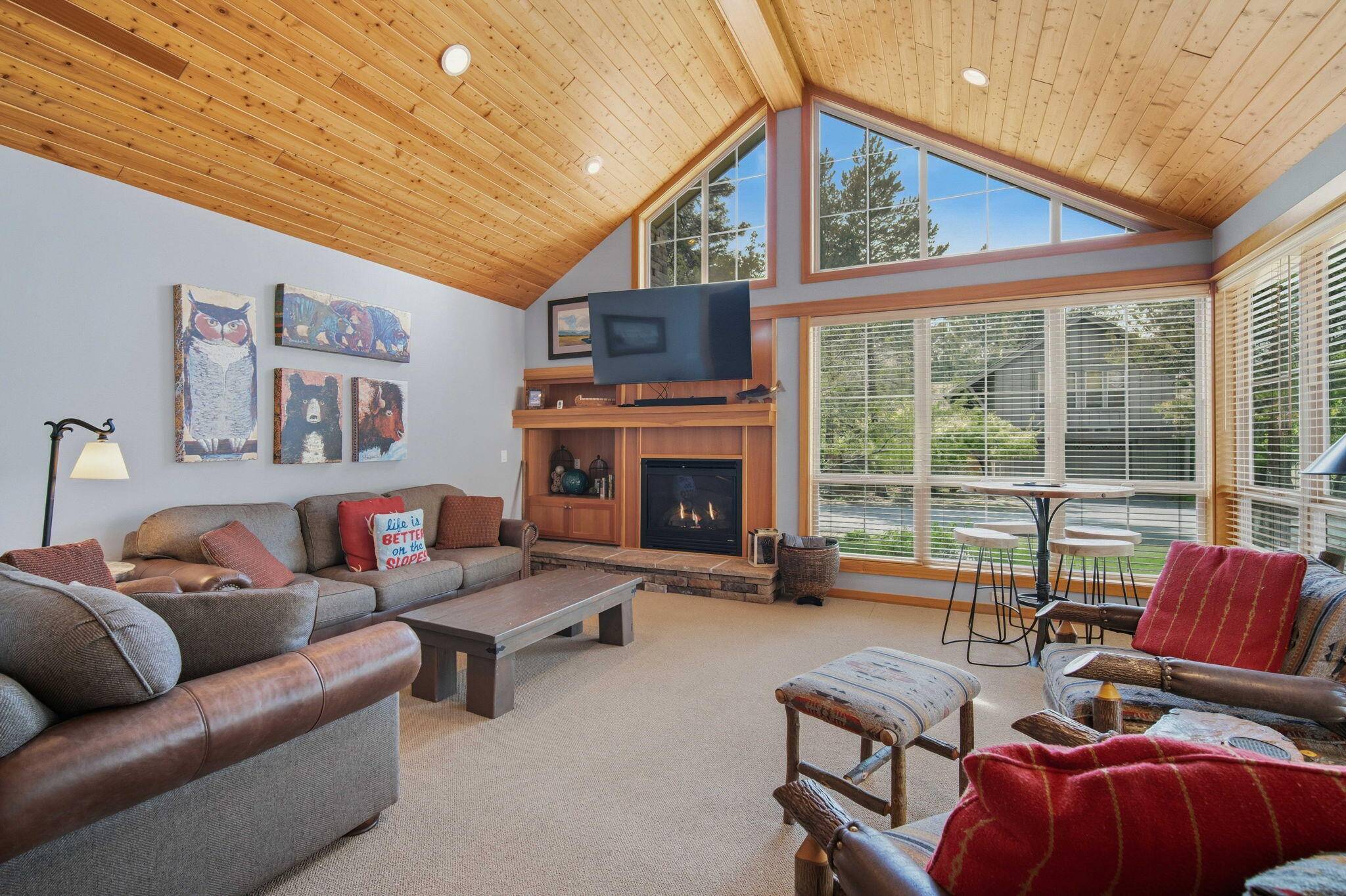 57129 Evergreen Loop 44