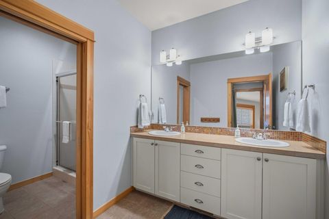 Tiny photo for 57129 Evergreen Loop #44, Sunriver, OR 97707 (MLS # 220221557)