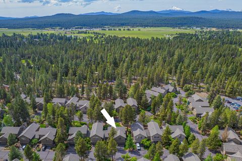 Tiny photo for 57129 Evergreen Loop #44, Sunriver, OR 97707 (MLS # 220221557)