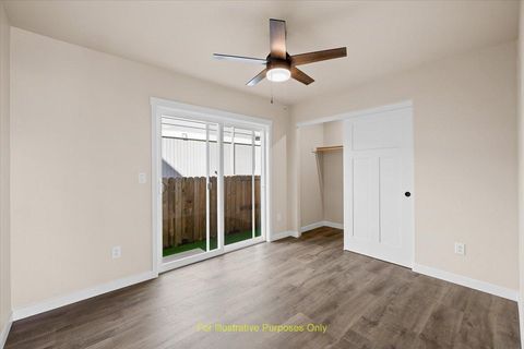 Tiny photo for 7871 Houston Loop, White City, OR 97503 (MLS # 220219856)