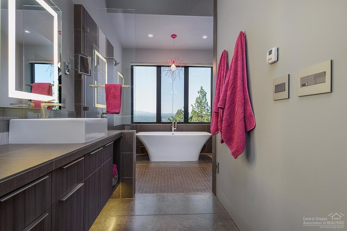 West Hills - Residential