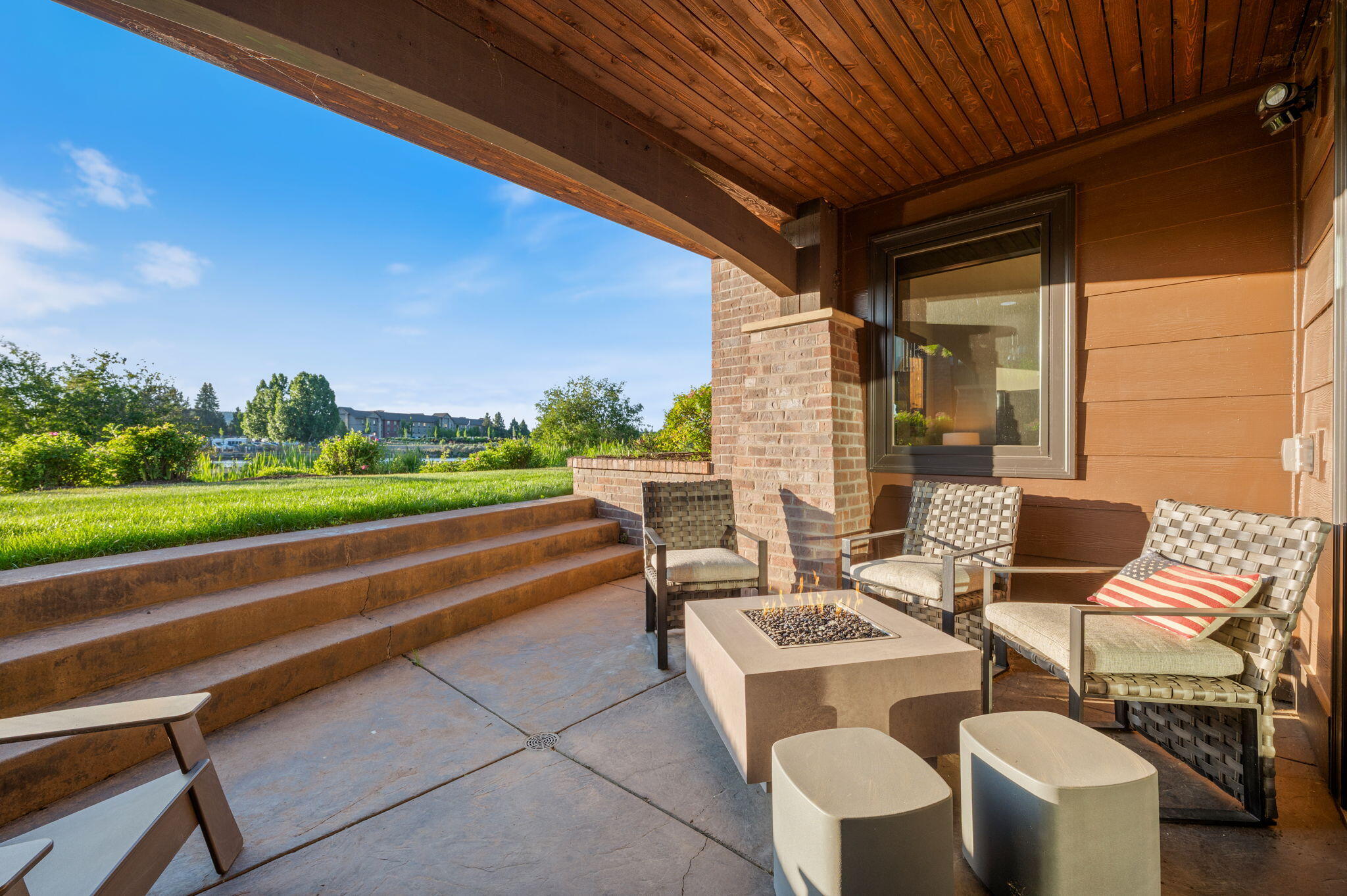 Deschutes Landing - Residential