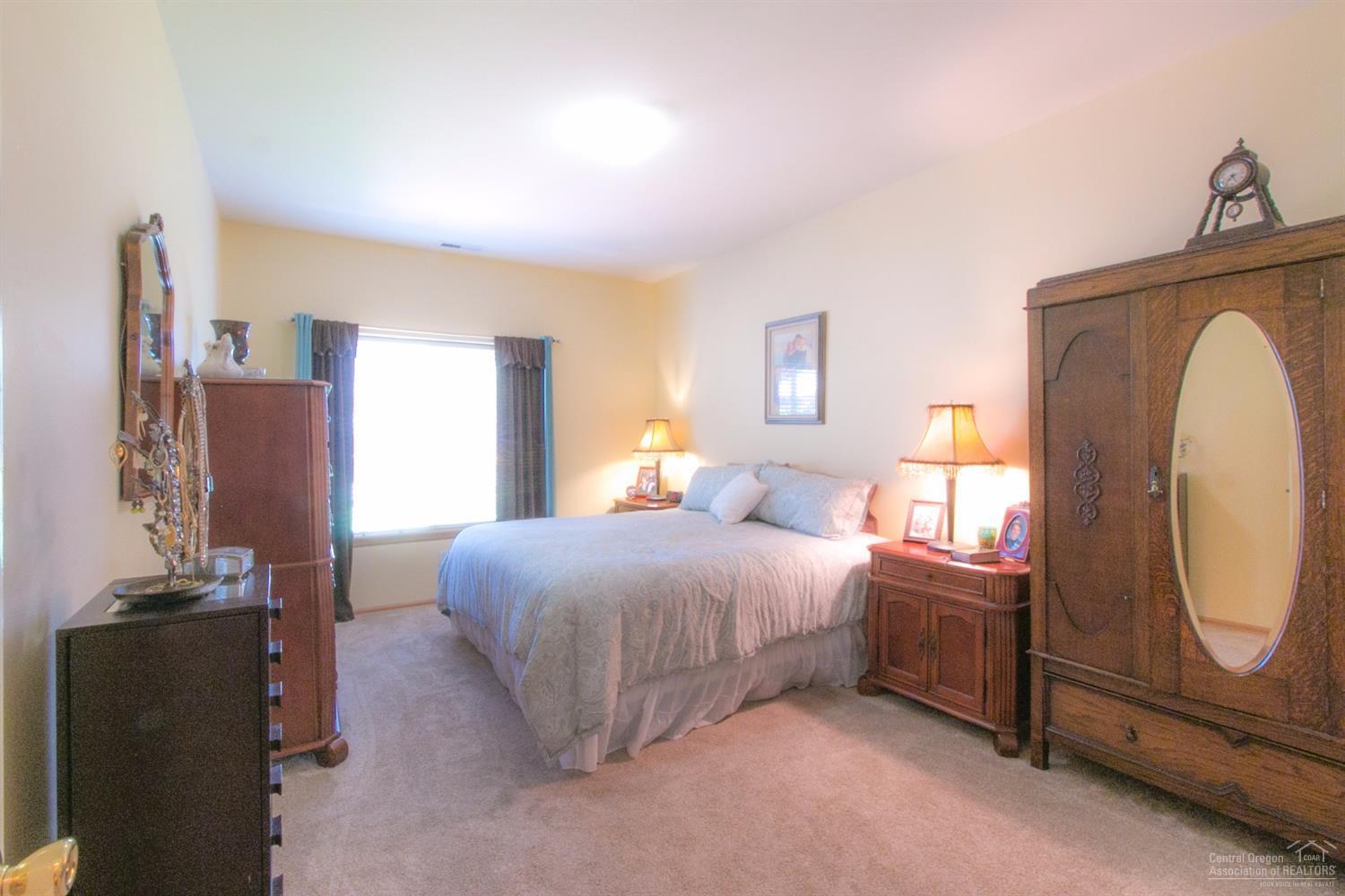 Larkspur - Residential