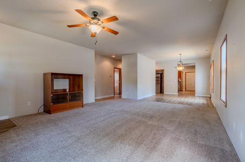 Tiny photo for 708 Isherwood Drive, Central Point, OR 97502 (MLS # 220219498)