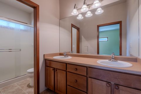 Tiny photo for 708 Isherwood Drive, Central Point, OR 97502 (MLS # 220219498)