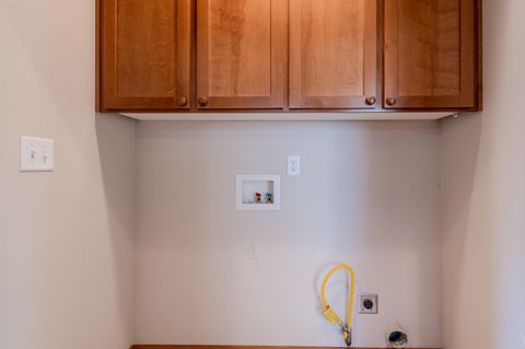 Tiny photo for 708 Isherwood Drive, Central Point, OR 97502 (MLS # 220219498)