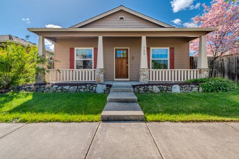 Tiny photo for 708 Isherwood Drive, Central Point, OR 97502 (MLS # 220219498)