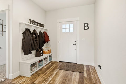 Tiny photo for 37 Terra Linda Court, Eagle Point, OR 97524 (MLS # 220223183)