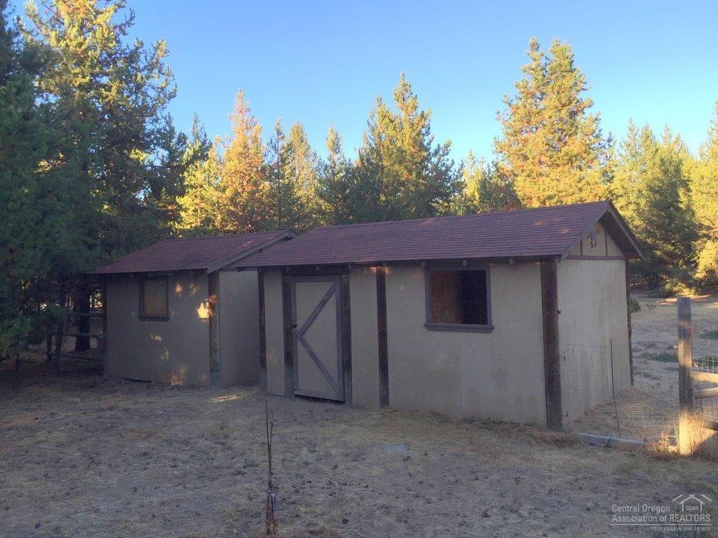 Pine Crest - Residential