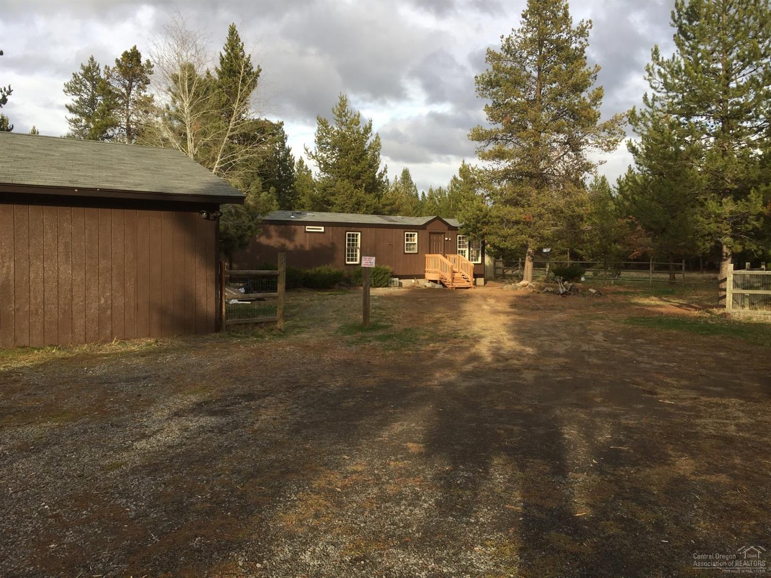 Pine Crest - Residential