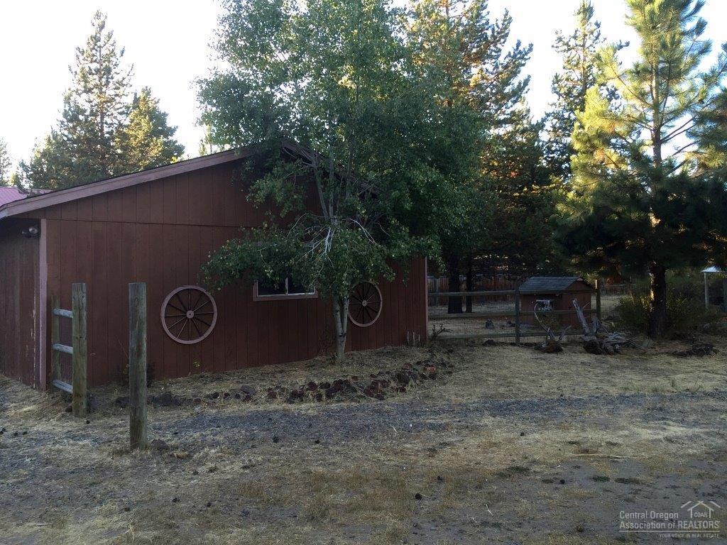 Pine Crest - Residential