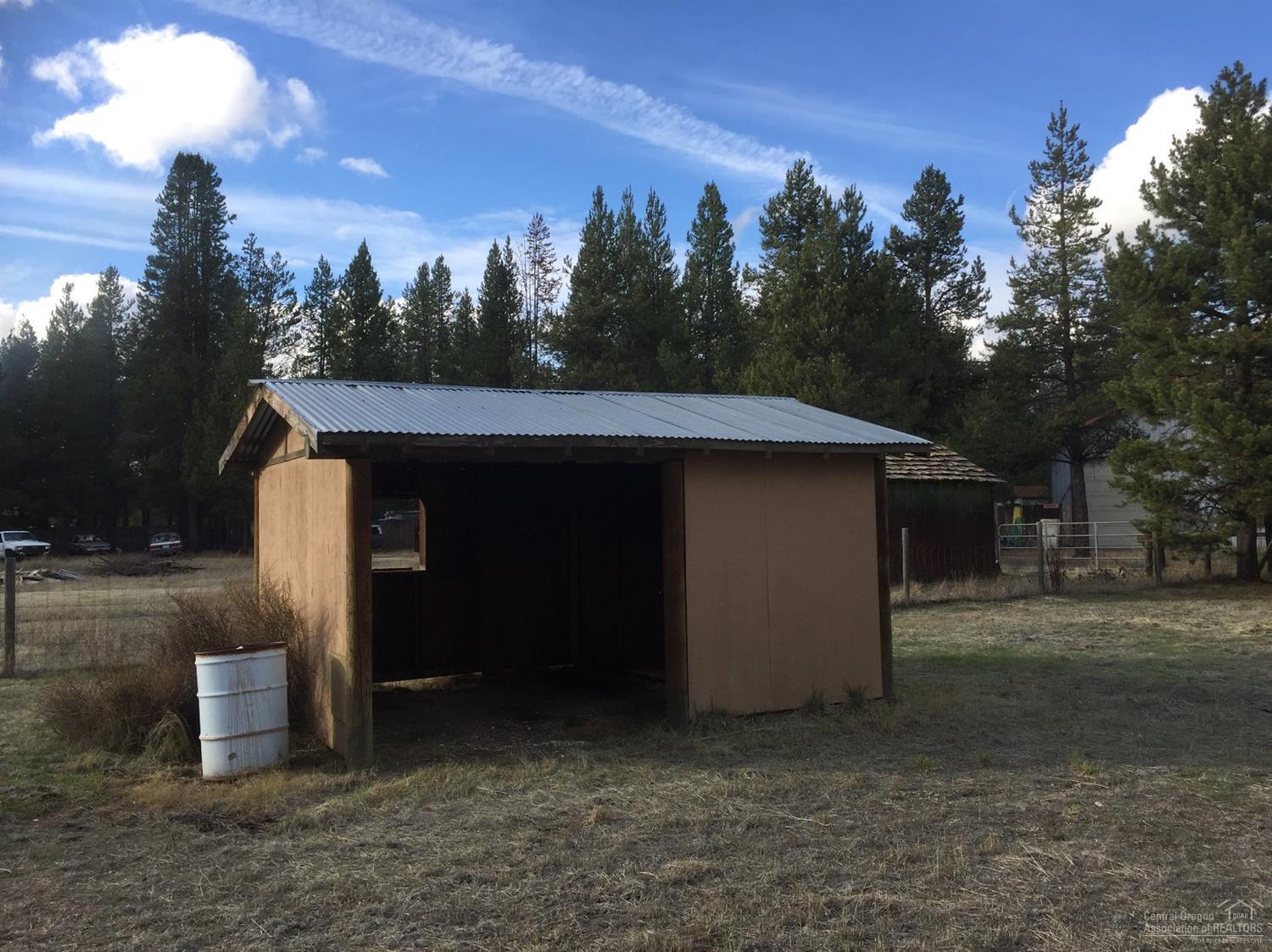 Pine Crest - Residential