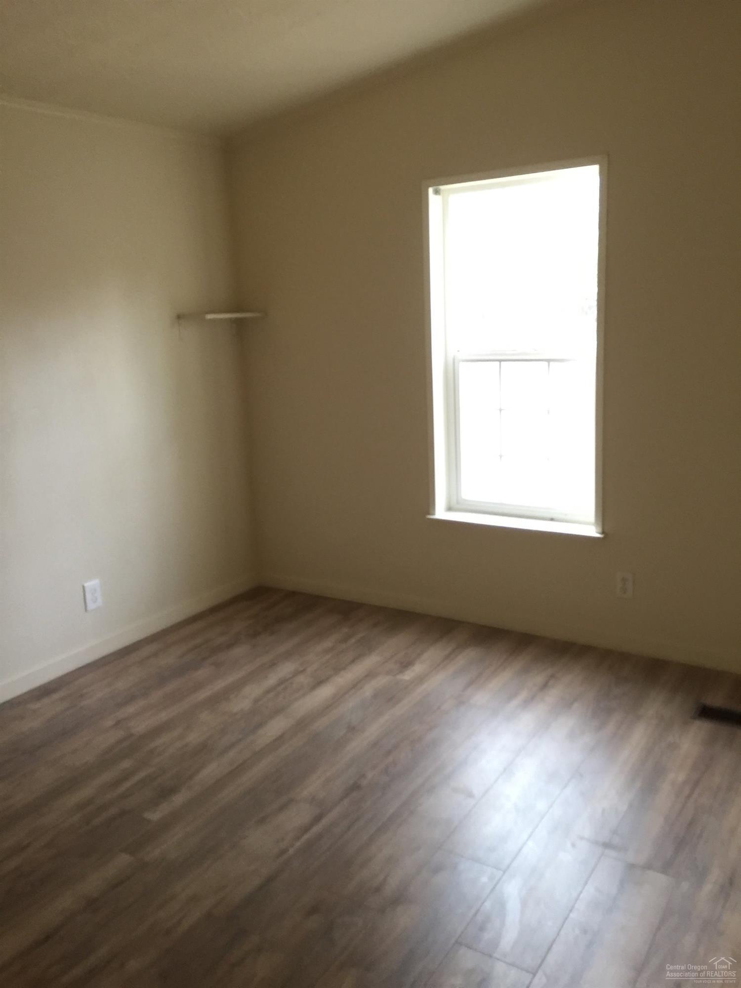 Pine Crest - Residential