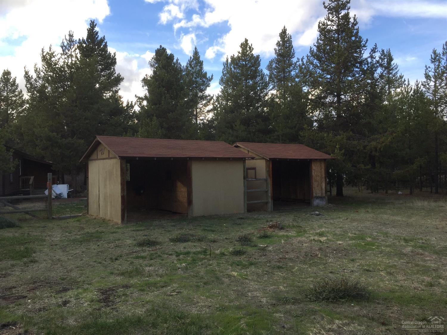 Pine Crest - Residential