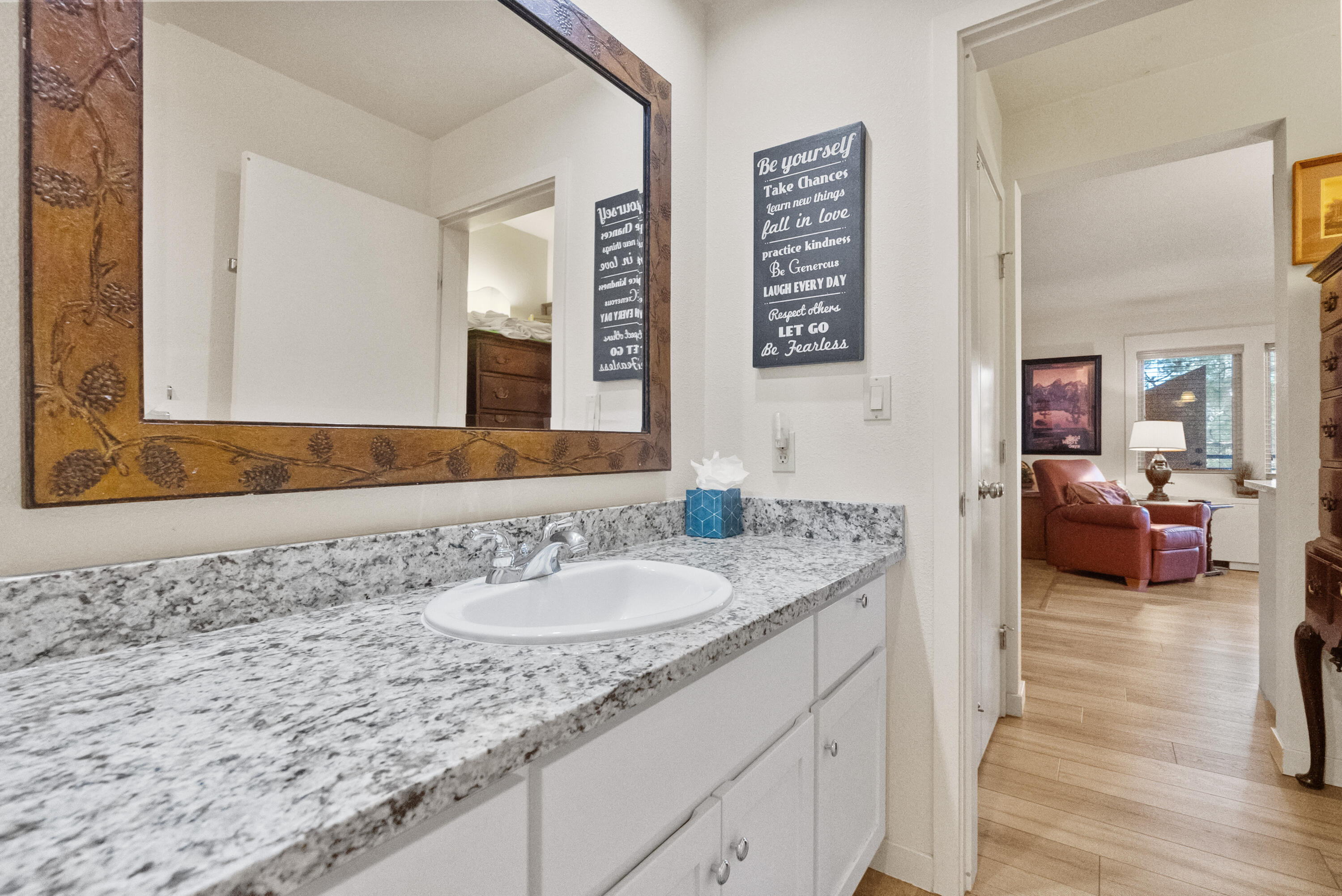 Inn Of The 7th - Residential