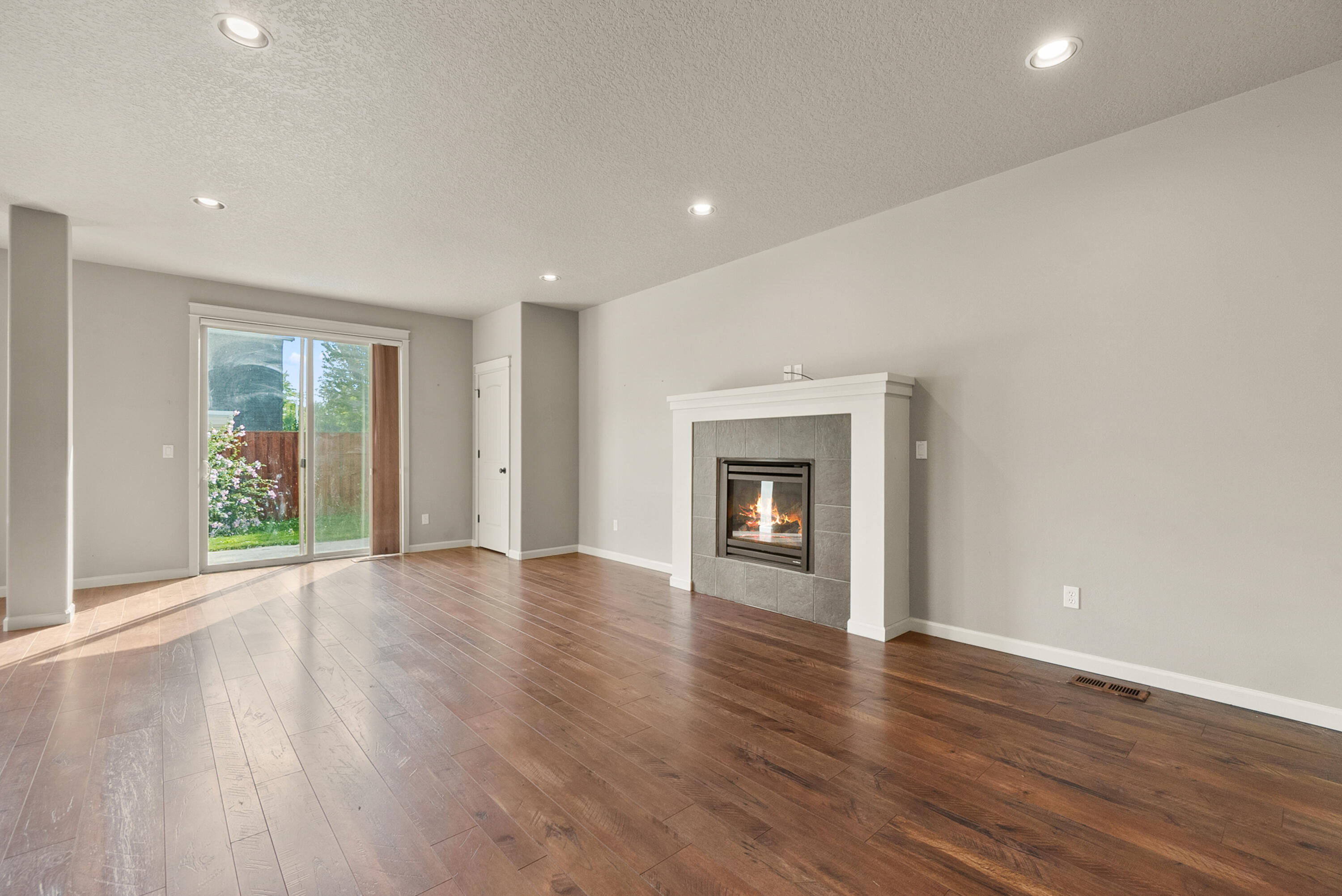 Fieldstone Crossing - Residential