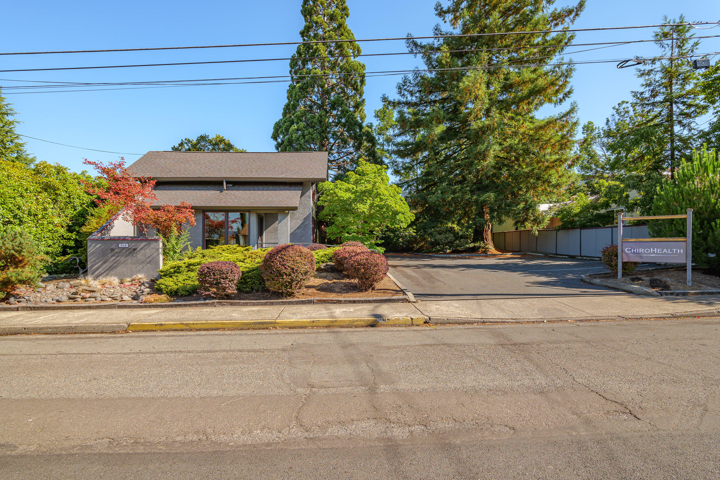 Bungalow Add Tog - Commercial Lease