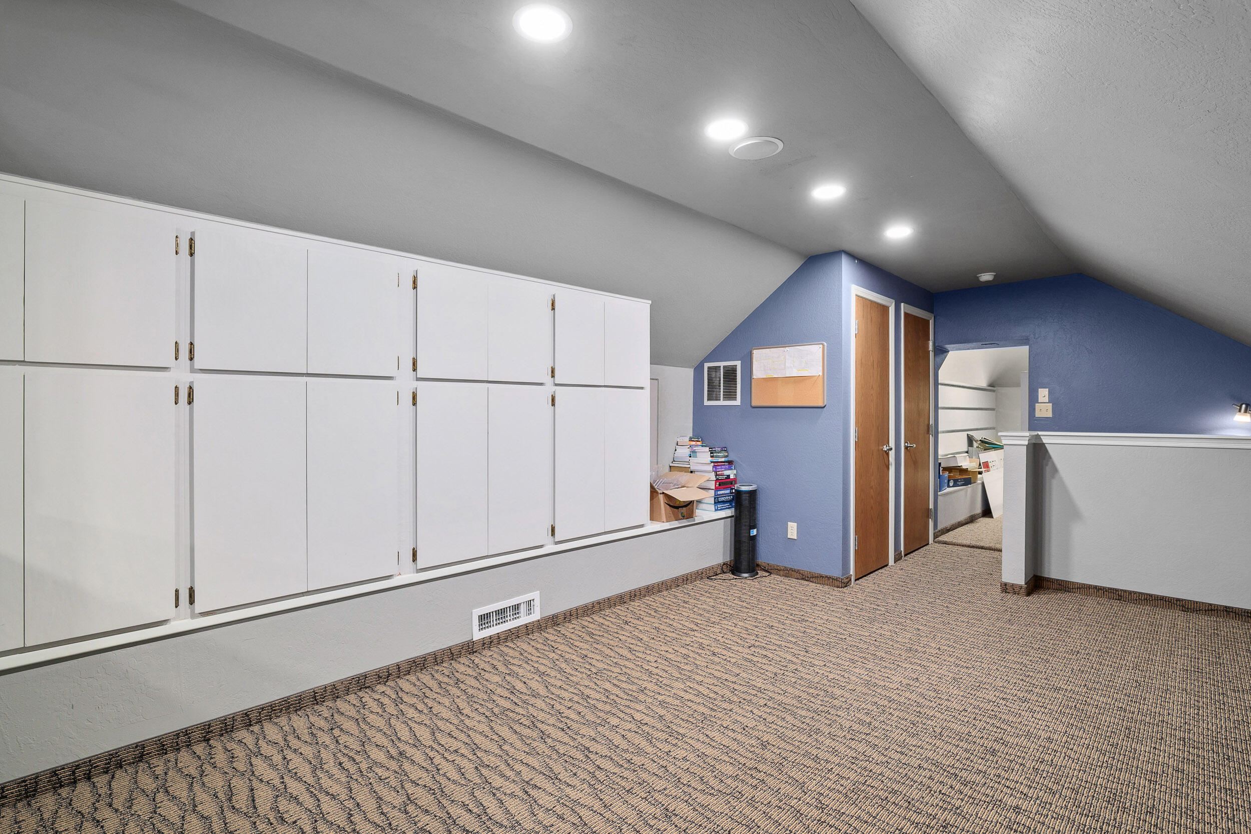 Bungalow Add Tog - Commercial Lease