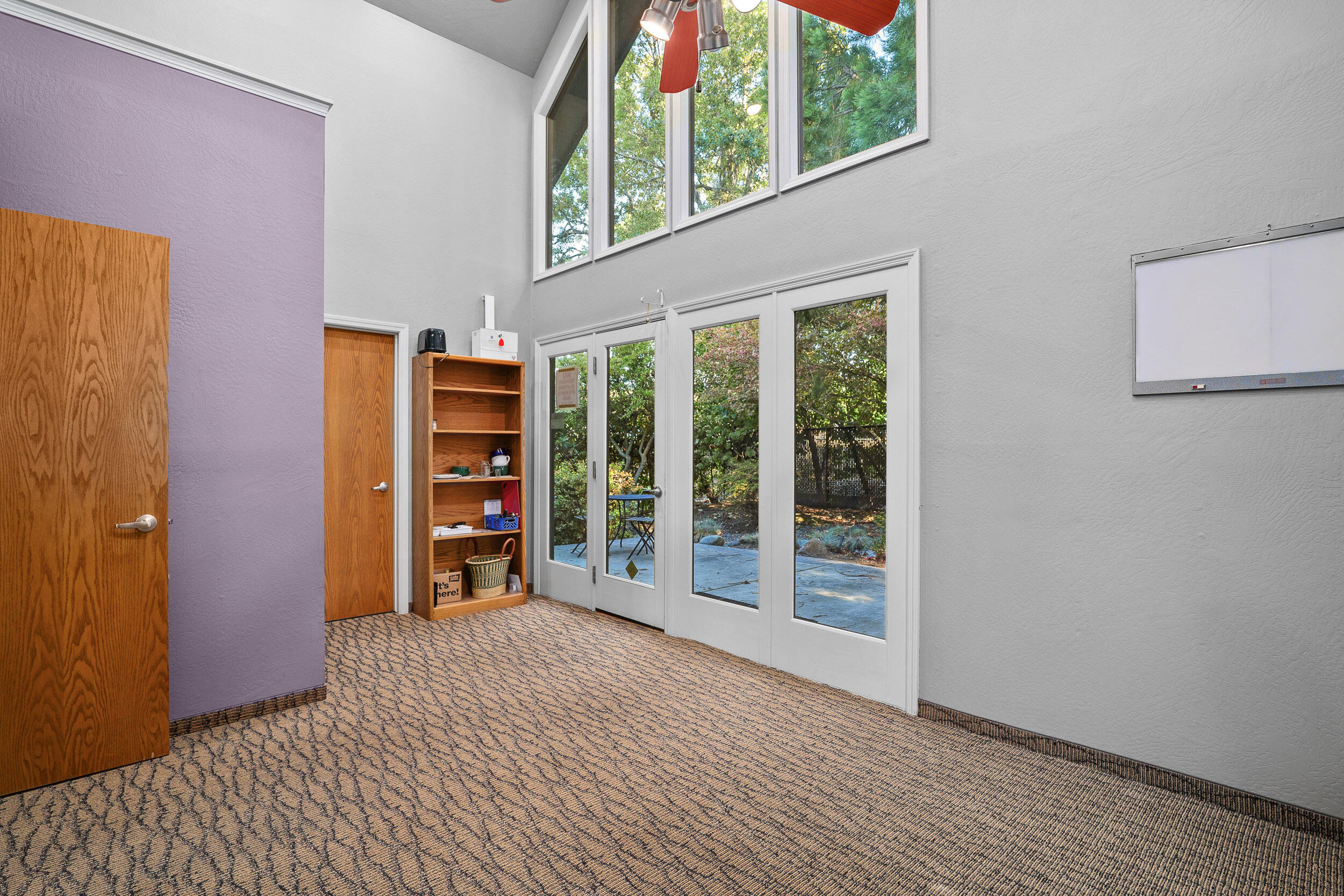 Bungalow Add Tog - Commercial Lease