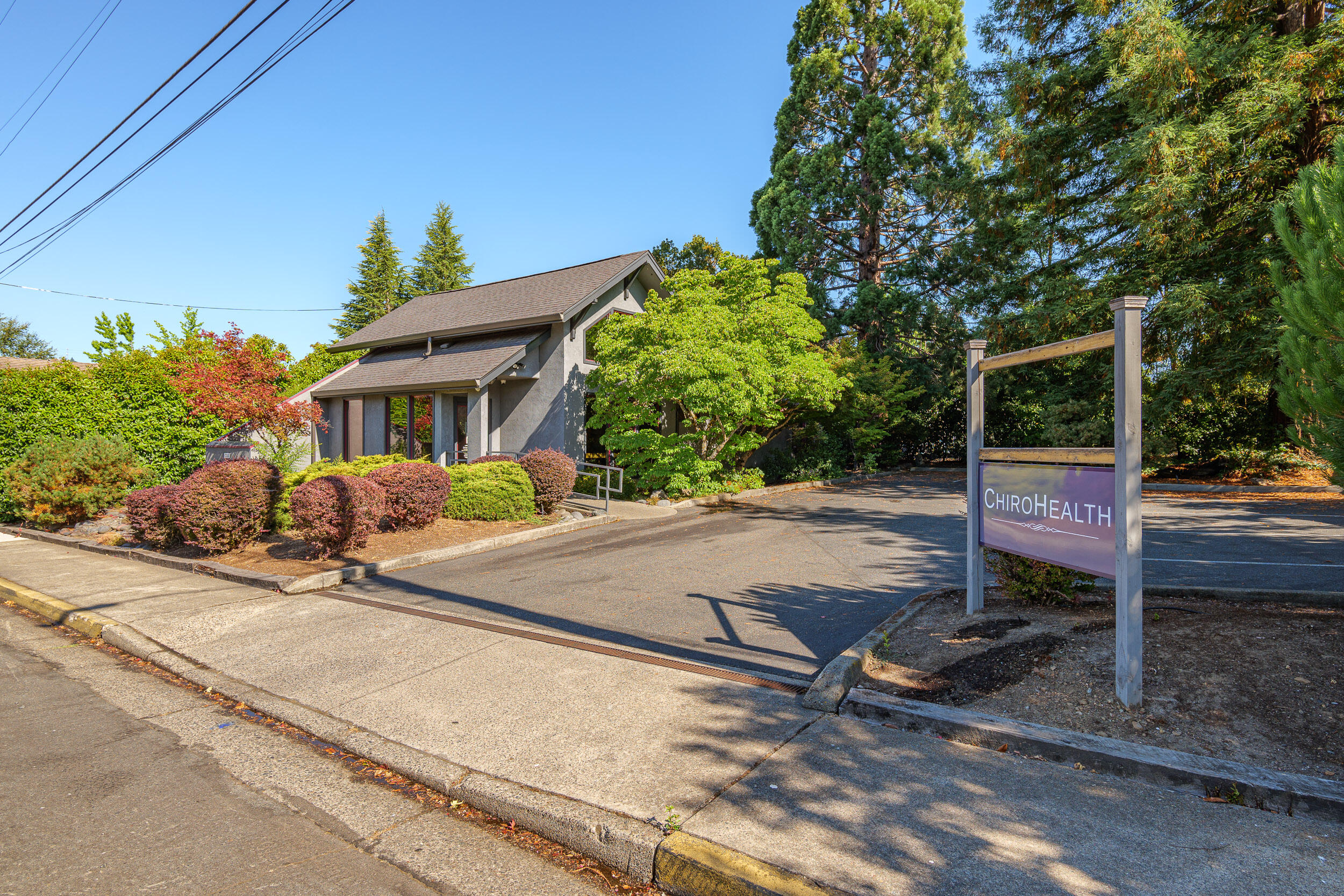 Bungalow Add Tog - Commercial Lease