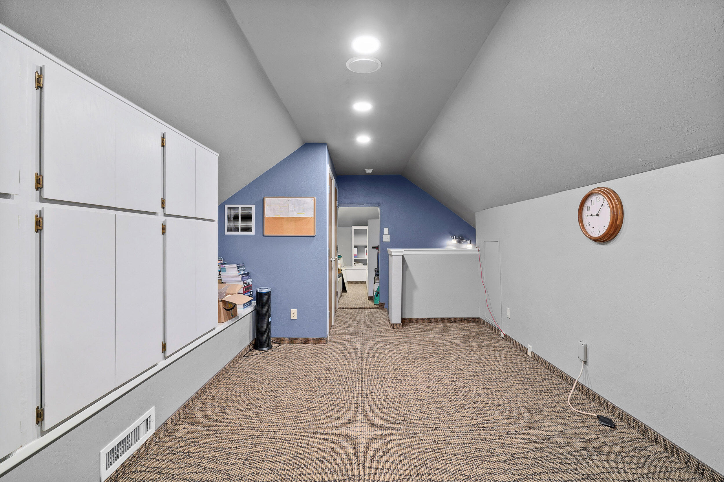 Bungalow Add Tog - Commercial Lease