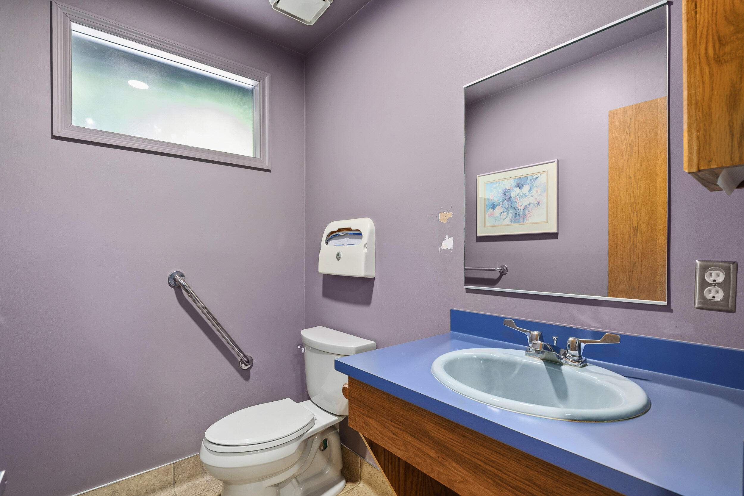 Bungalow Add Tog - Commercial Lease